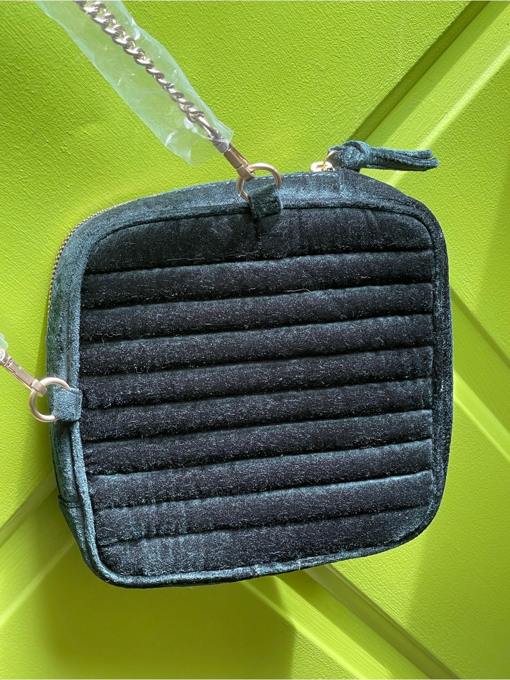 NWOT J. Jill Asymmetrical Emerald Green Quilted Velvet Diamond Crossbody Bag